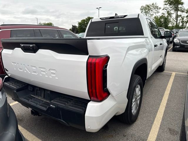 Used 2022 Toyota Tundra SR5 w/ SR5 Convenience Package RWD image 13