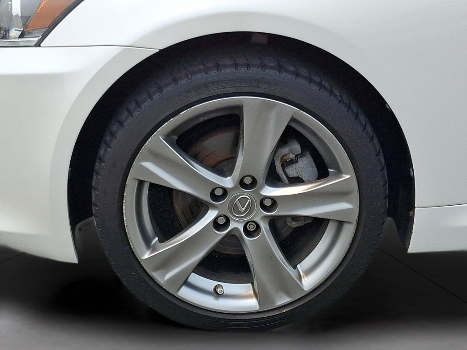 Used 2013 Lexus IS 250C RWD image 26