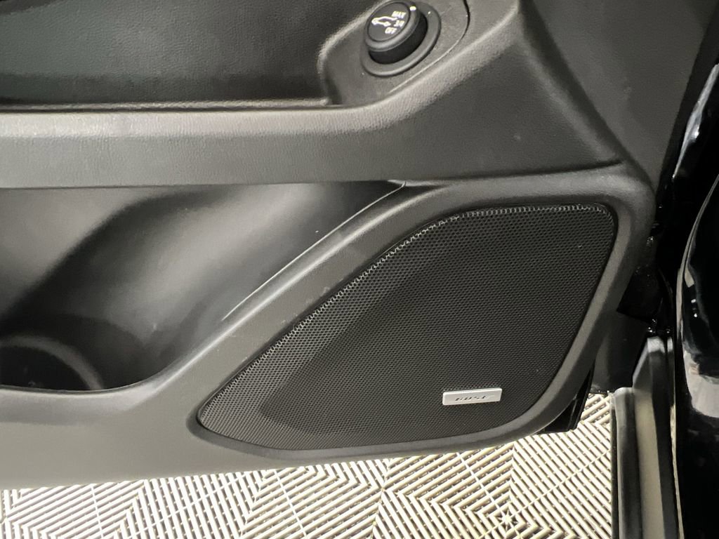 Used 2022 GMC Terrain SLT w/ Infotainment Package II image 24