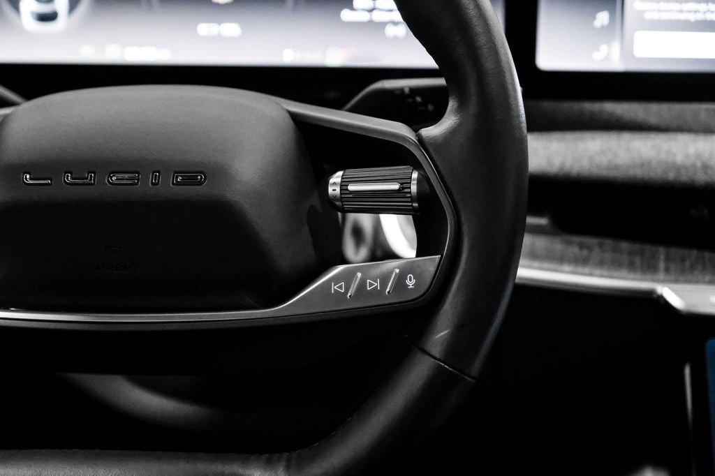 Used 2024 Lucid Air Touring AWD/4WD image 19