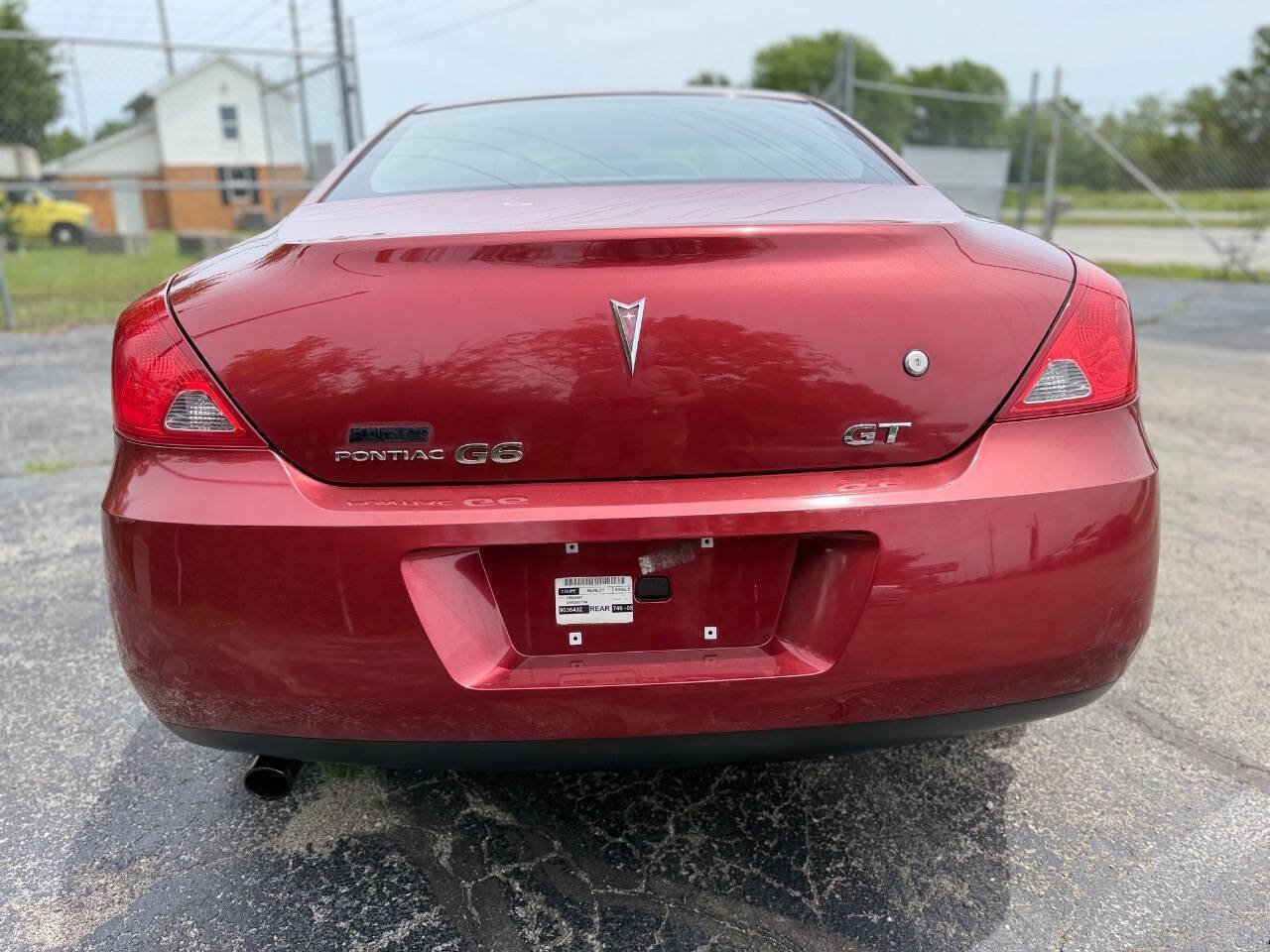 Used 2008 Pontiac G6 GT w/ Premium Package FWD image 4