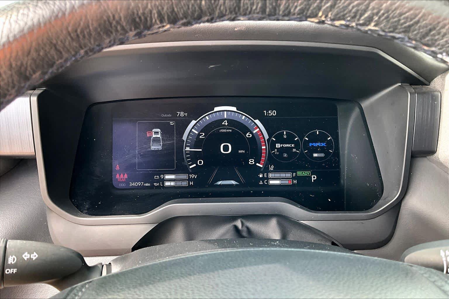 Used 2024 Toyota Tundra Platinum AWD/4WD image 23