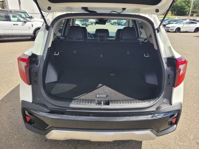 Used 2024 Kia Seltos S image 8