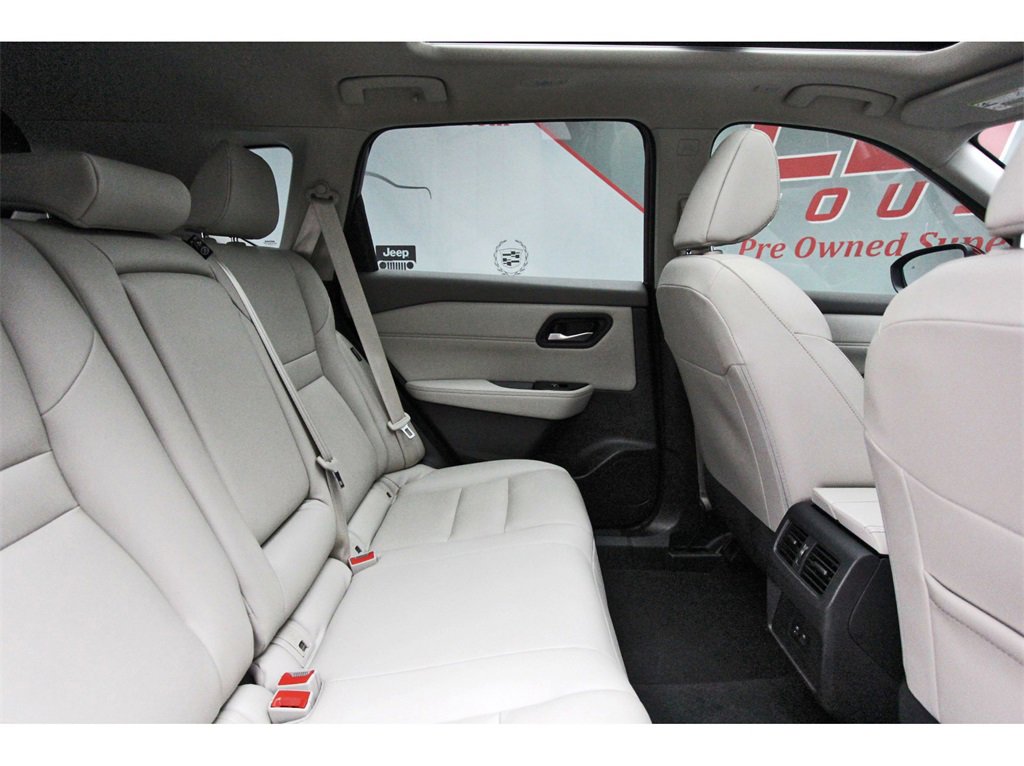 Certified 2023 Nissan Rogue SL image 9