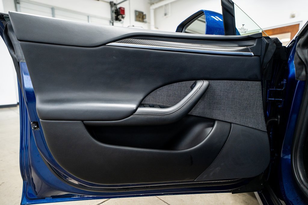 Used 2021 Tesla Model S Plaid image 30