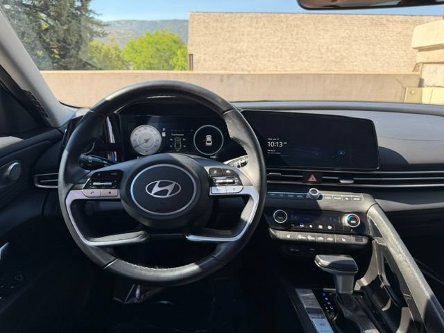 Used 2024 Hyundai Elantra Limited FWD image 13