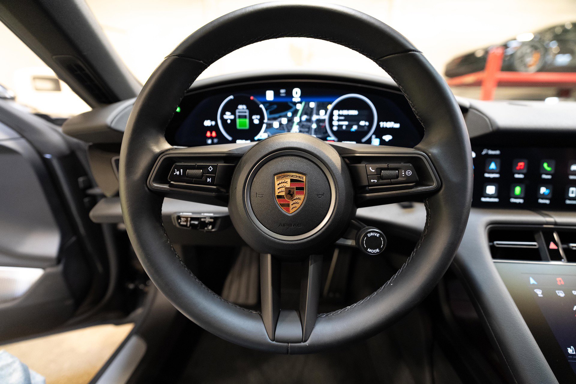 Used 2025 Porsche Taycan RWD image 99