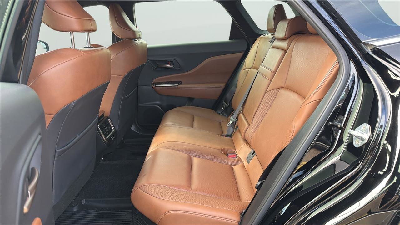 Used 2025 Toyota Crown Signia XLE AWD (Natl) image 17