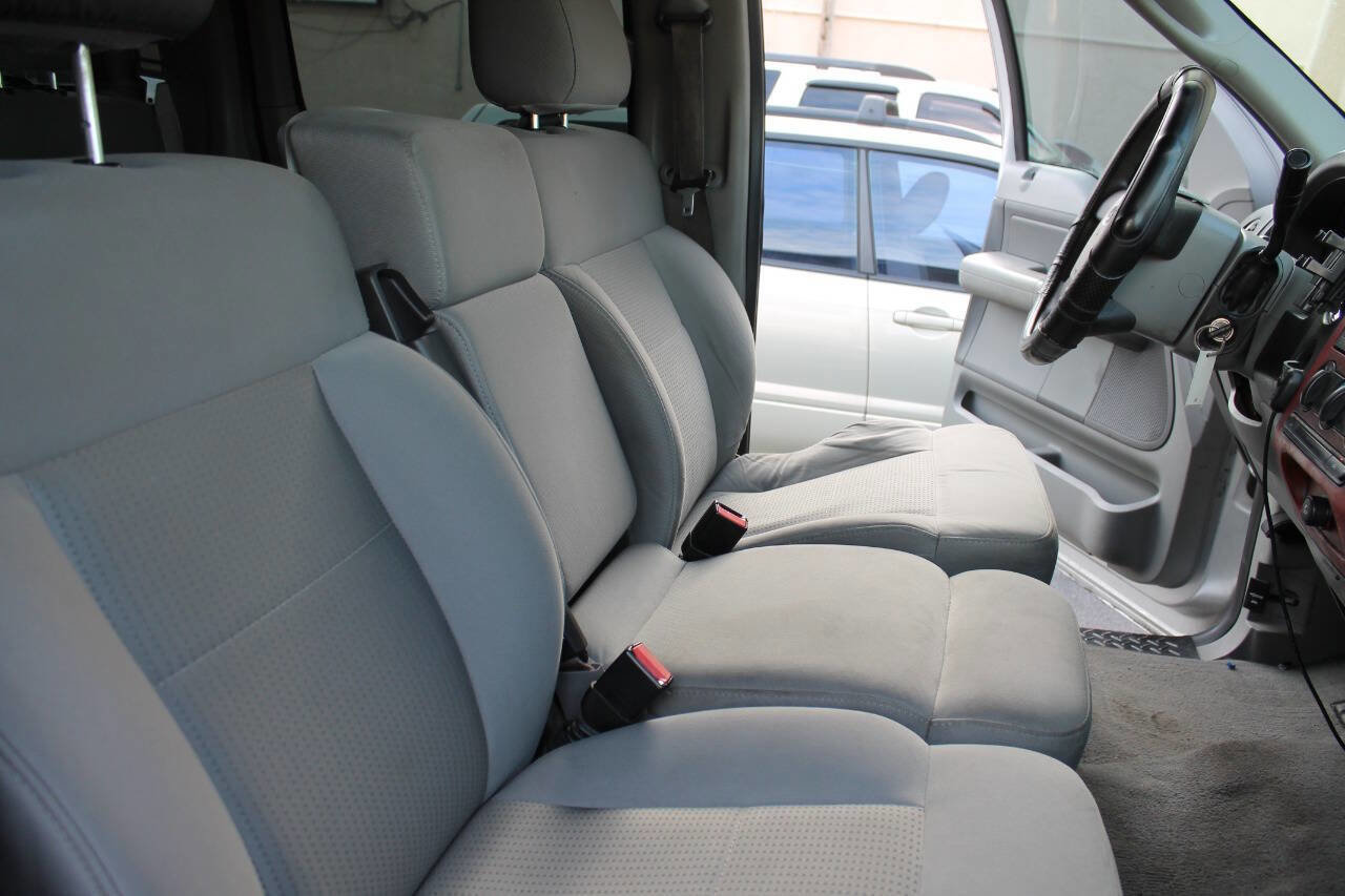 Used 2008 Ford F150 XLT RWD image 34