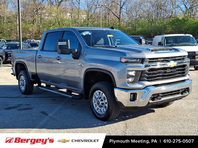Certified 2025 Chevrolet Silverado 2500 LT w/ Convenience Package image 2