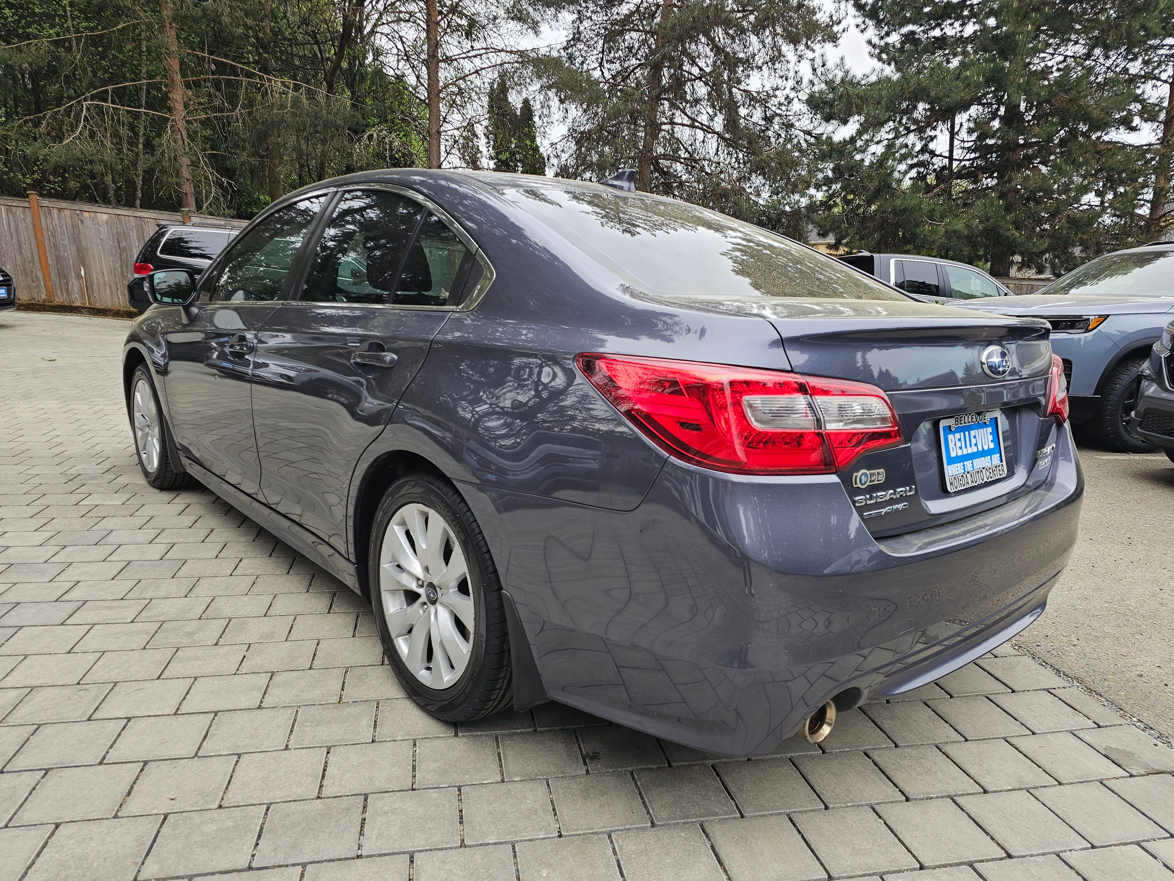 Used 2016 Subaru Legacy 2.5i Premium AWD/4WD image 5