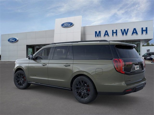 New 2025 Ford Expedition Max Platinum w/ Stealth Performance Package image 4