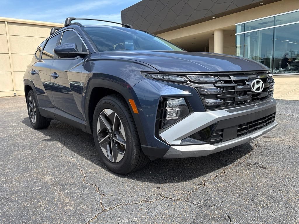 Used 2026 Hyundai Tucson SEL FWD image 3