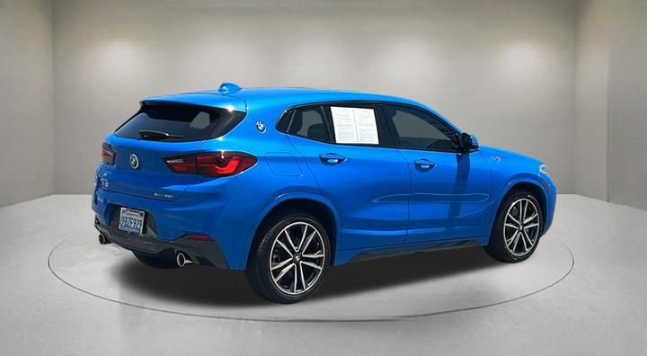 Used 2023 BMW X2 sDrive28i w/ M Sport Package FWD image 5