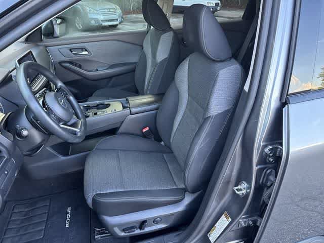 Used 2021 Nissan Rogue SV FWD image 14
