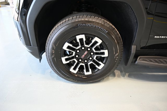 New 2026 GMC Sierra EV Elevation w/ Premium Package image 32