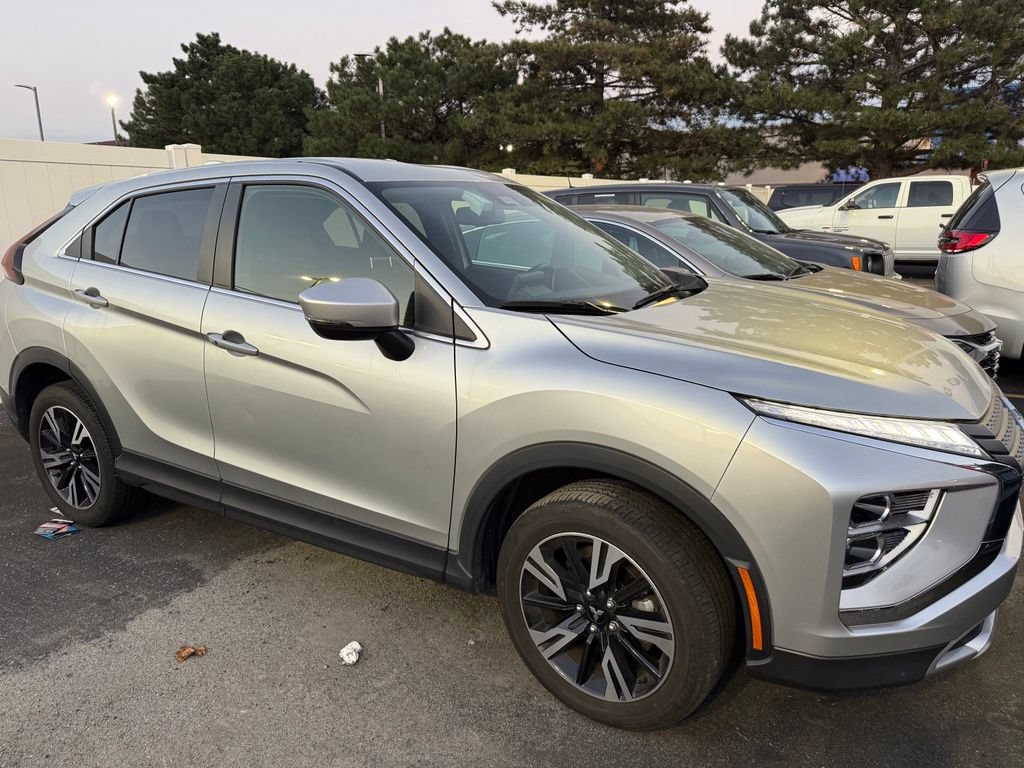 Used 2024 Mitsubishi Eclipse Cross SE AWD/4WD image 2