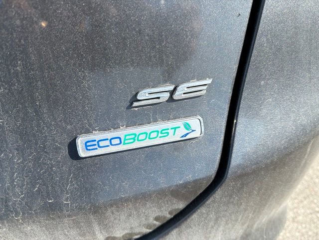 Used 2016 Ford Fusion SE w/ Equipment Group 202A FWD image 18