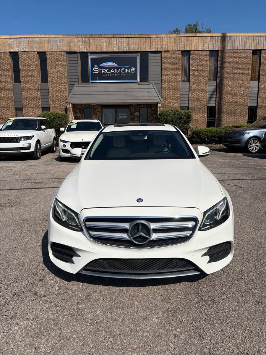 Used 2017 Mercedes-Benz E 300 image 2