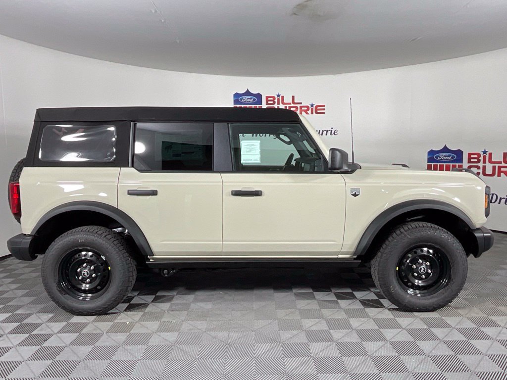 New 2026 Ford Bronco Big Bend w/ Black Diamond Package AWD/4WD image 2