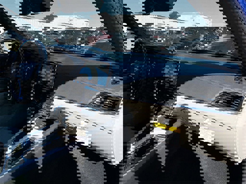 New 2025 Cadillac CT4 Premium Luxury image 29