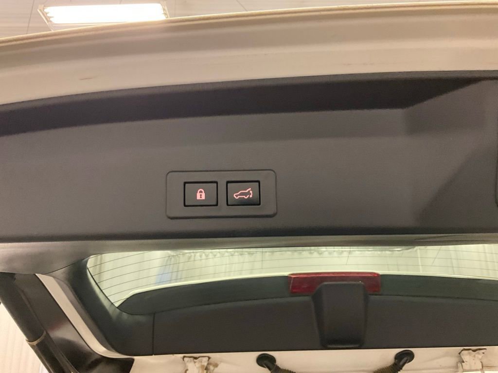 Used 2023 Subaru Ascent Touring image 28