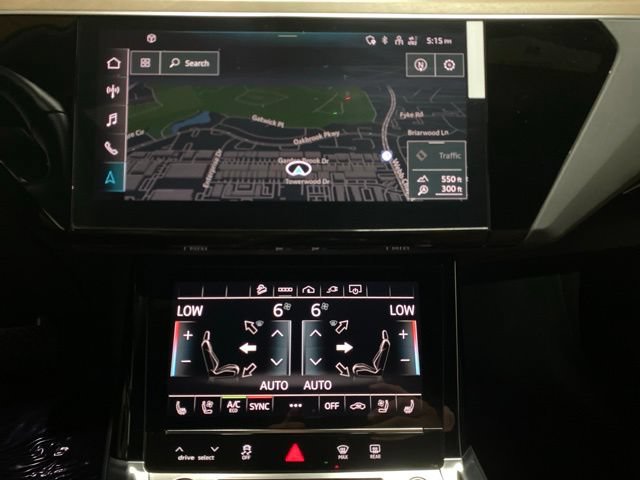 Used 2024 Audi Q8 e-tron Premium Plus w/ Premium Plus Package AWD/4WD image 43