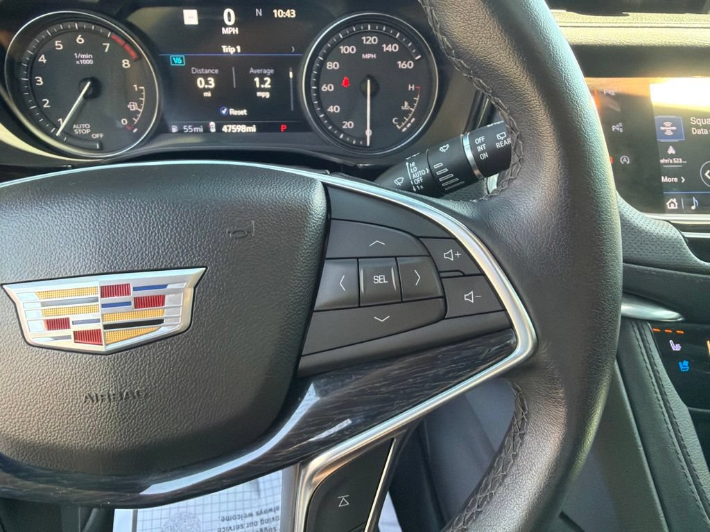 Used 2022 Cadillac XT5 Premium Luxury w/ Technology Package FWD image 26