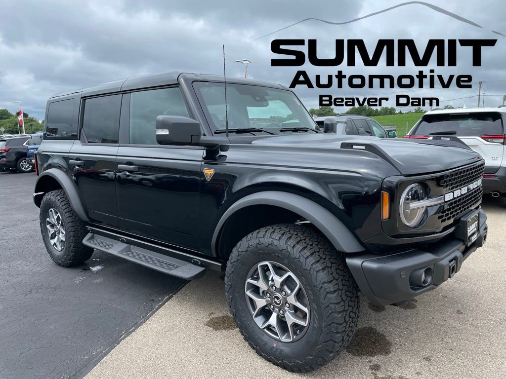 New 2025 Ford Bronco Badlands image 1