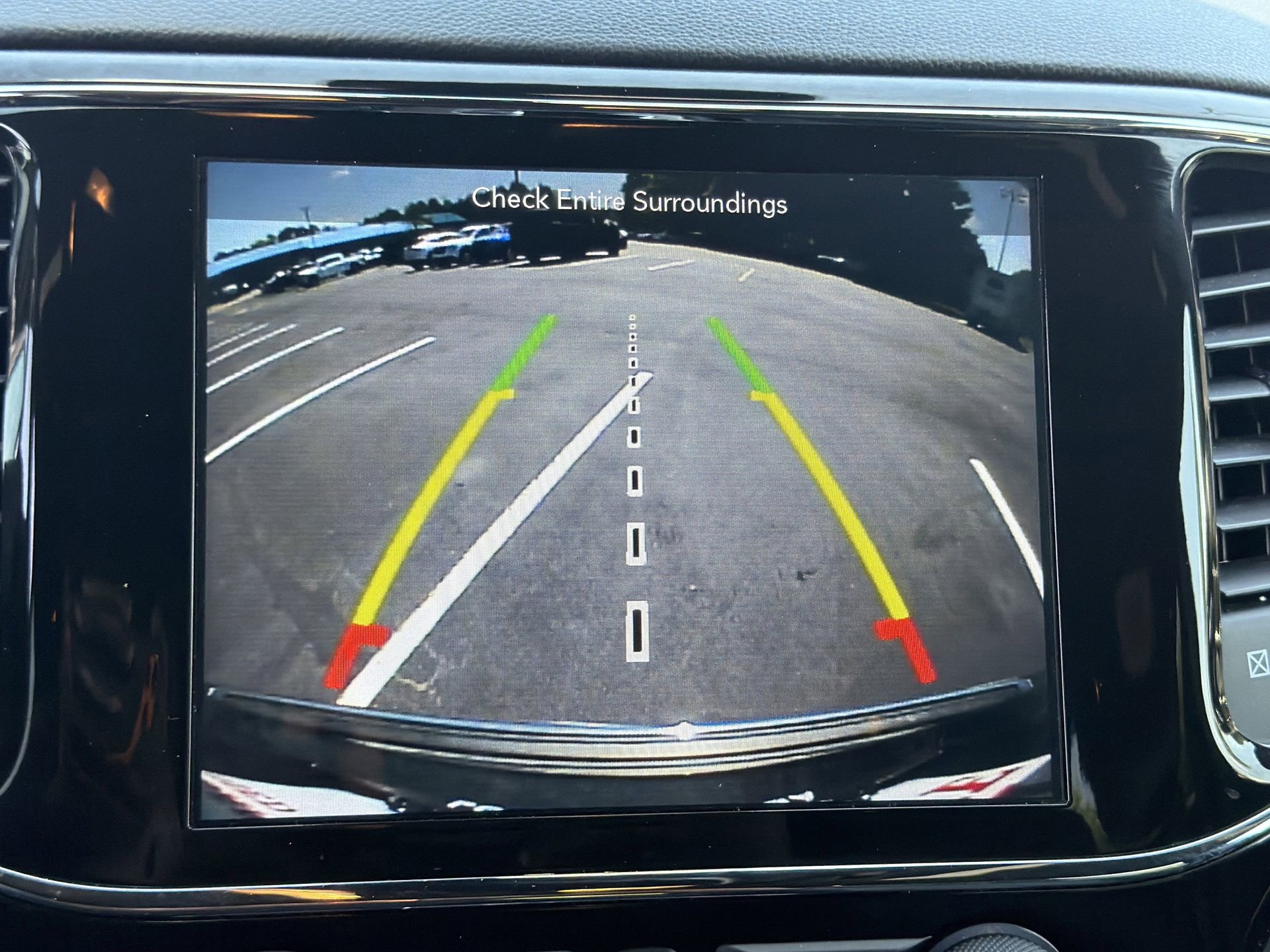 Used 2019 Jeep Grand Cherokee Overland image 4