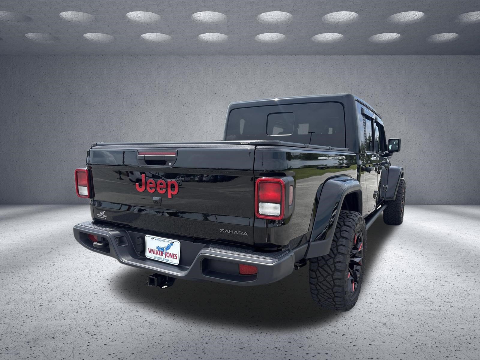 Used 2026 Jeep Gladiator Sport AWD/4WD image 6