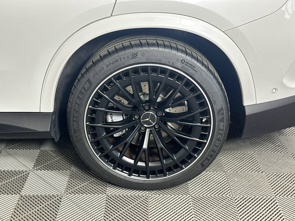 Certified 2024 Mercedes-Benz GLC 43 AMG 4MATIC image 22