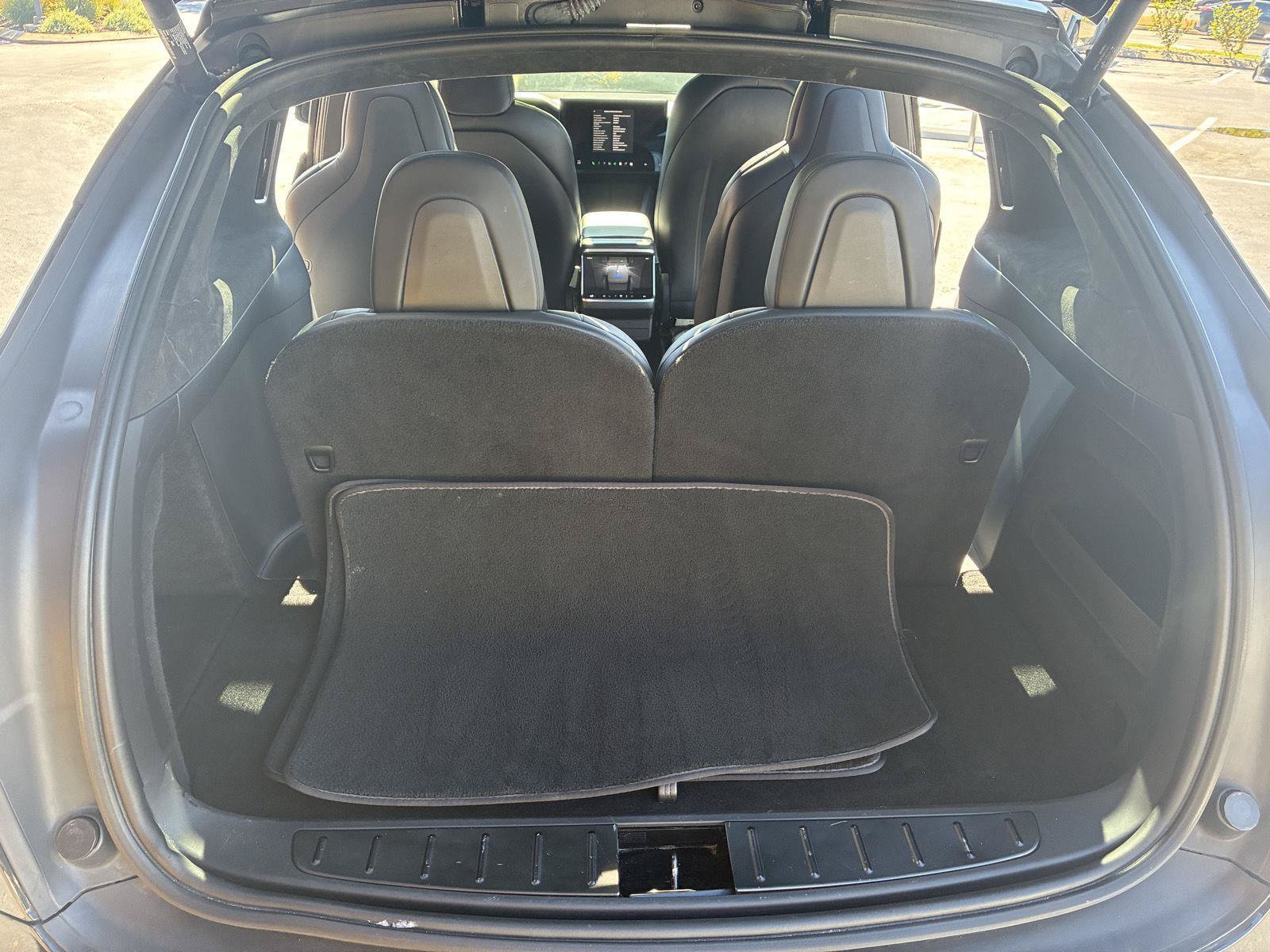 Used 2023 Tesla Model X Plaid AWD/4WD image 9