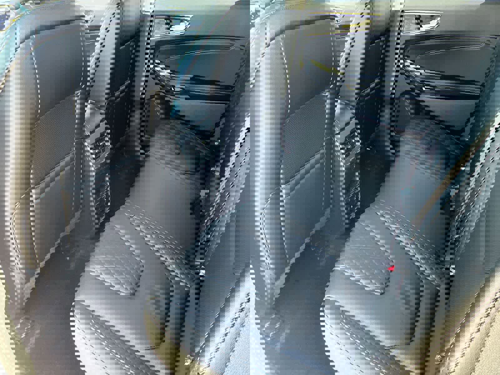 Used 2024 Ford Edge Titanium w/ Equipment Group 301A image 18