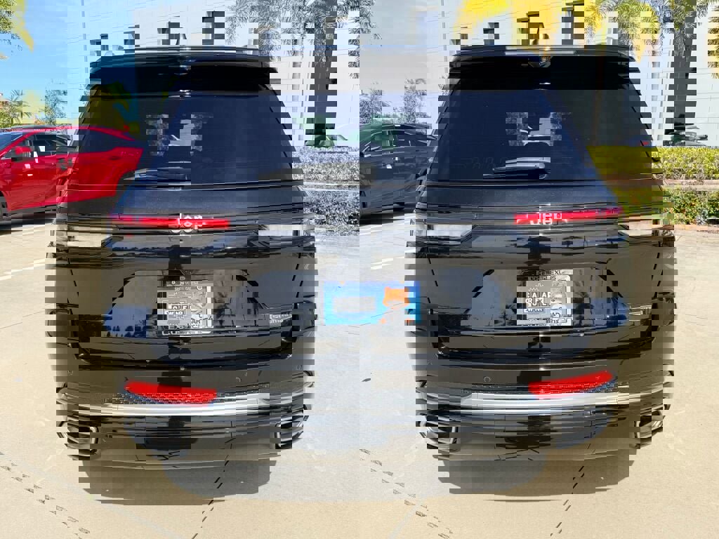 Used 2022 Jeep Grand Cherokee Summit w/ Adv Protech Group IV image 10