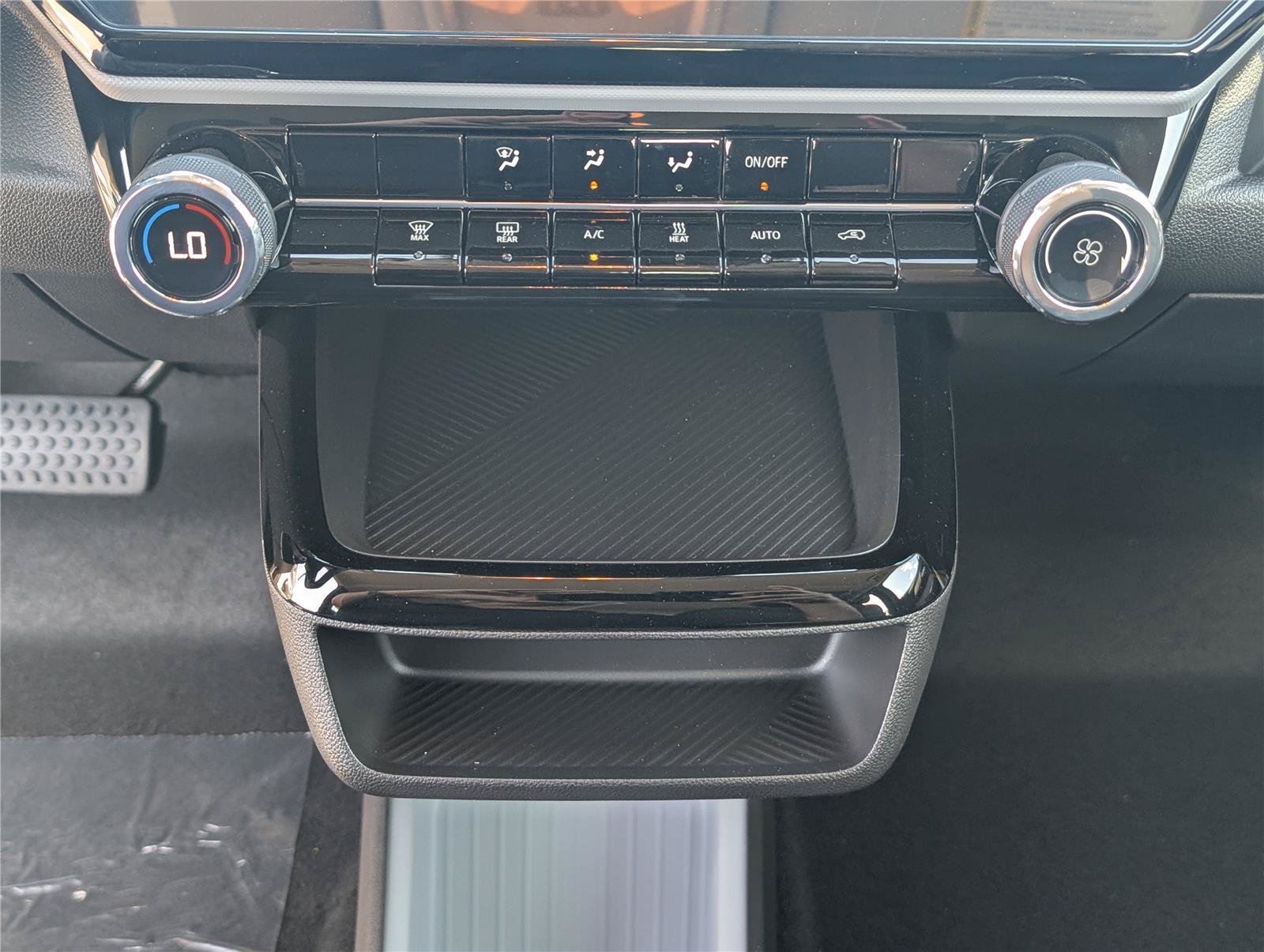 New 2027 Chevrolet Bolt LT FWD image 18