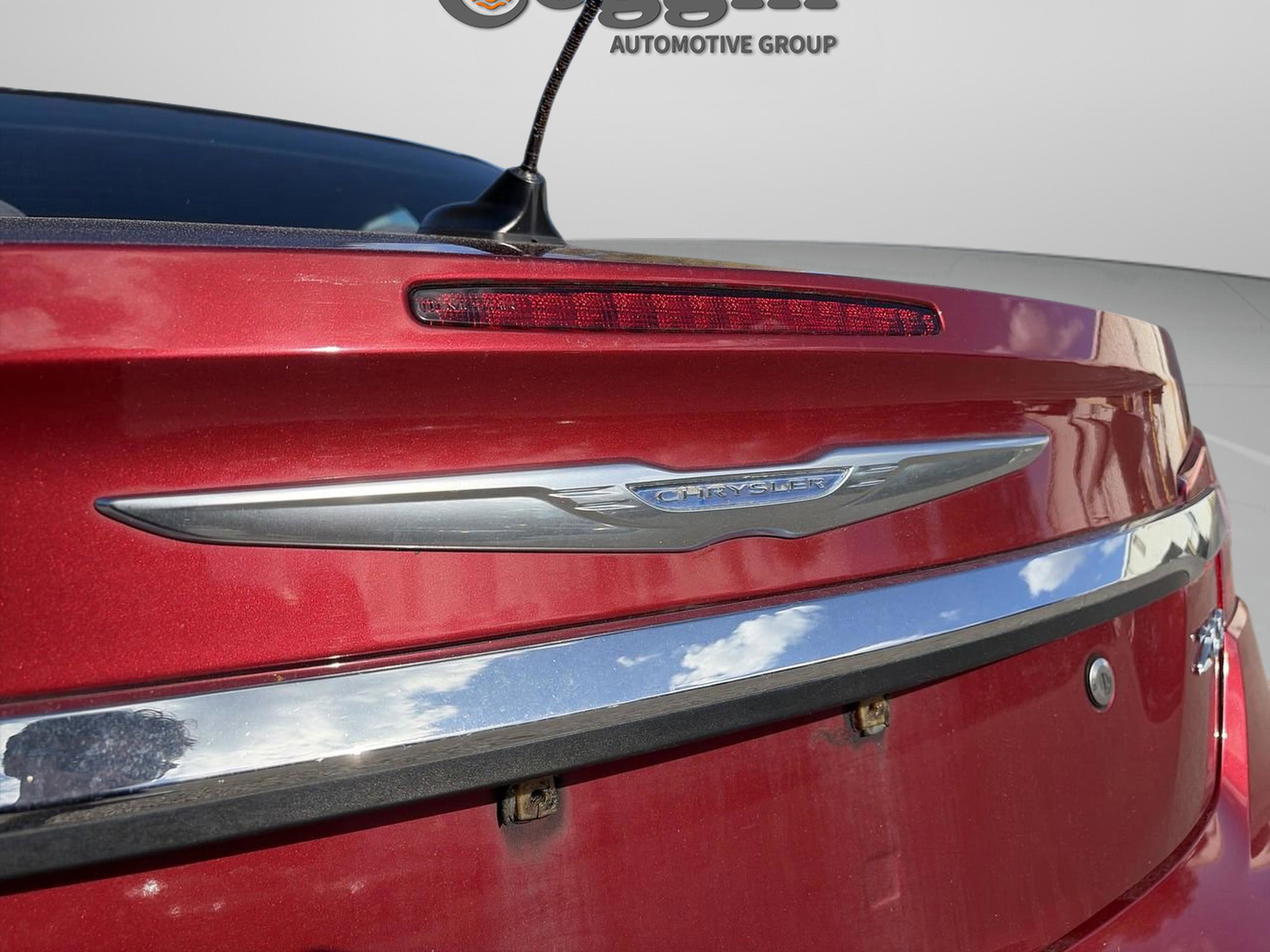 Used 2012 Chrysler 200 Touring image 24