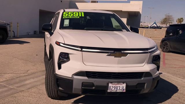Certified 2026 Chevrolet Silverado EV LT image 3