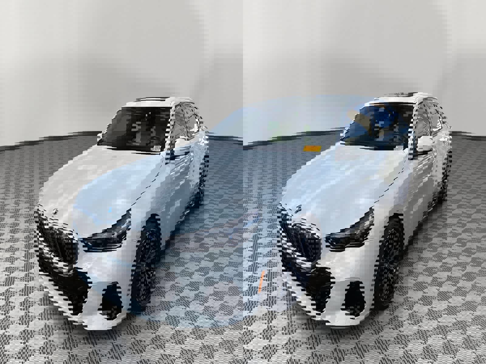 Certified 2024 BMW 540i xDrive w/ M Sport Package image 2