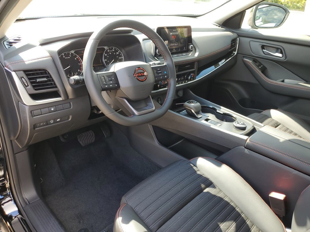New 2026 Nissan Rogue SV w/ Rock Creek Premium Package AWD/4WD image 22