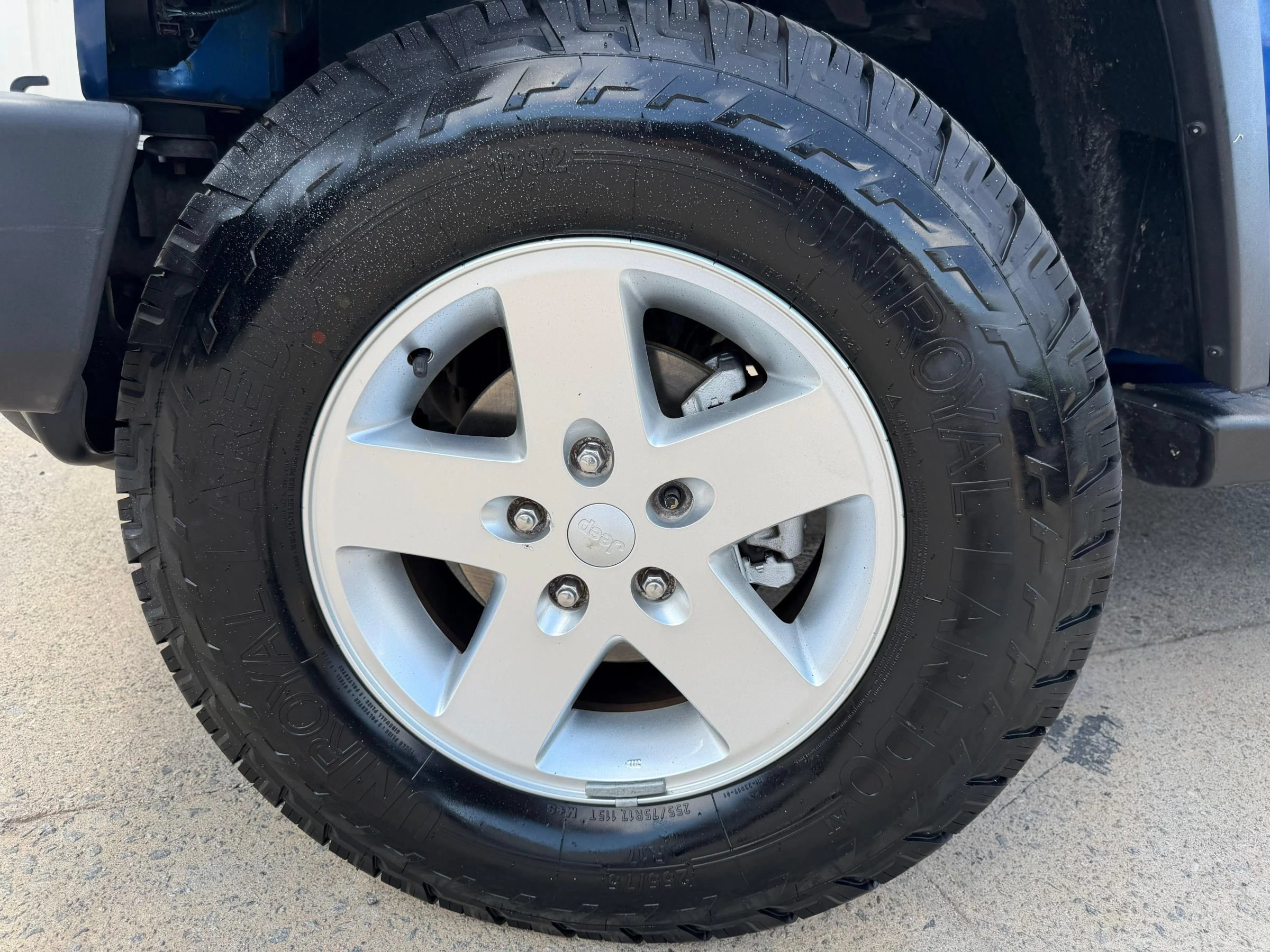 Used 2010 Jeep Wrangler Sport AWD/4WD image 10