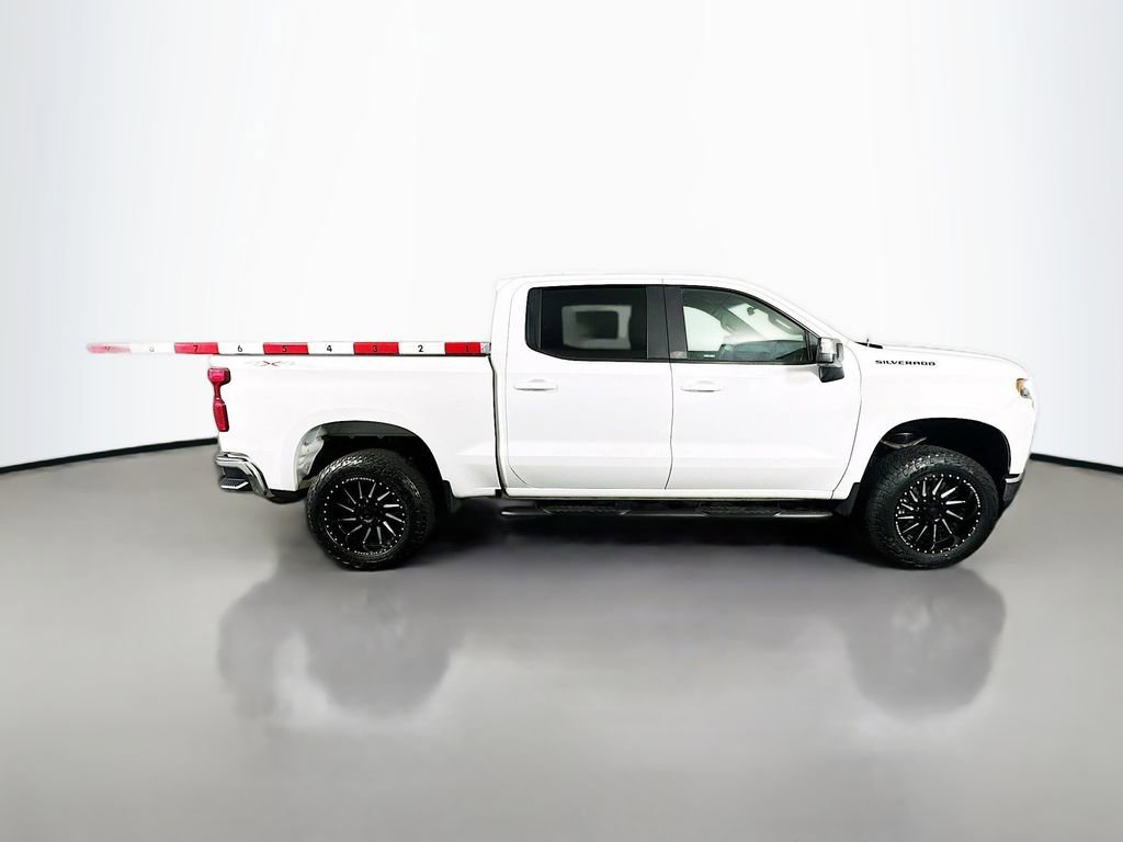 Used 2020 Chevrolet Silverado 1500 LT image 8