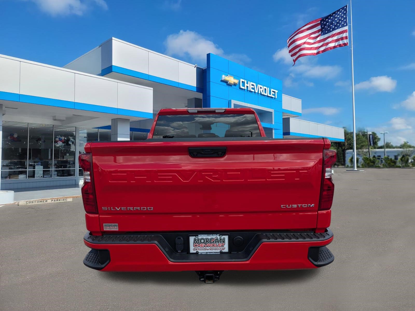 Used 2025 Chevrolet Silverado 1500 Custom image 5