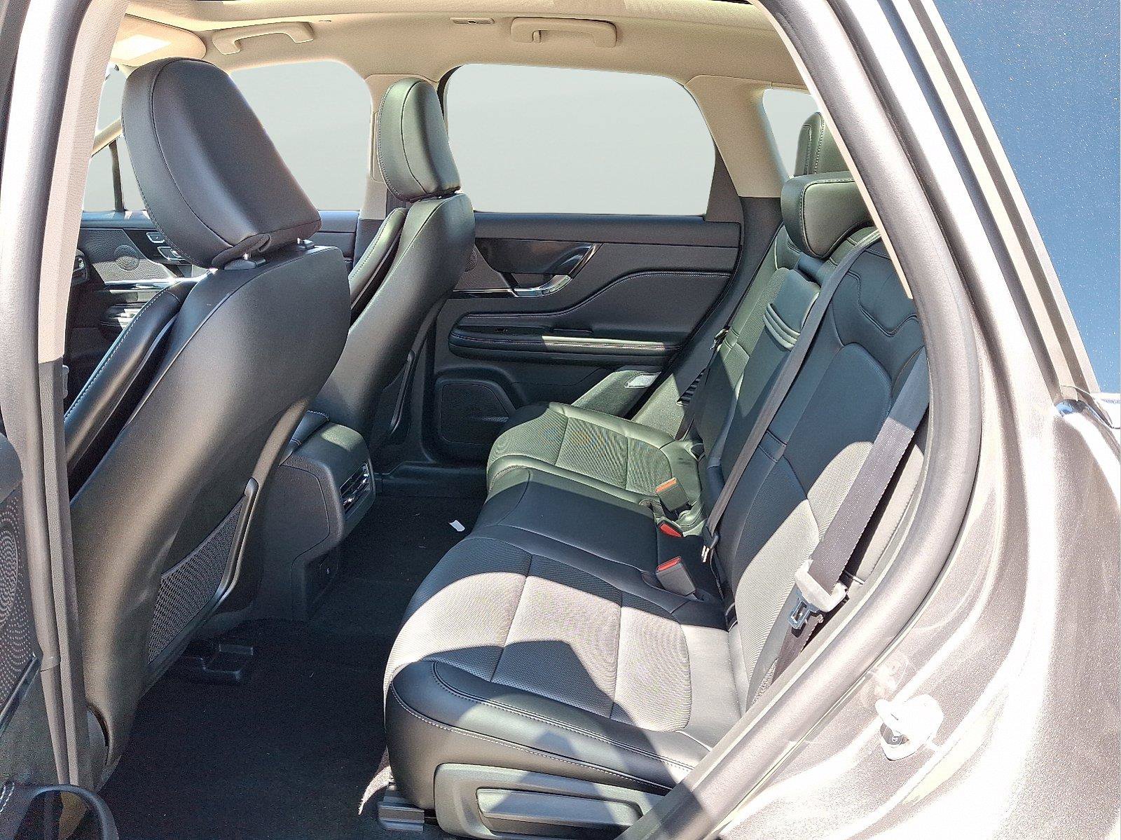 New 2025 Lincoln Corsair Grand Touring AWD/4WD image 7