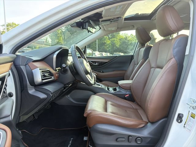 Used 2025 Subaru Outback Touring XT AWD/4WD image 11