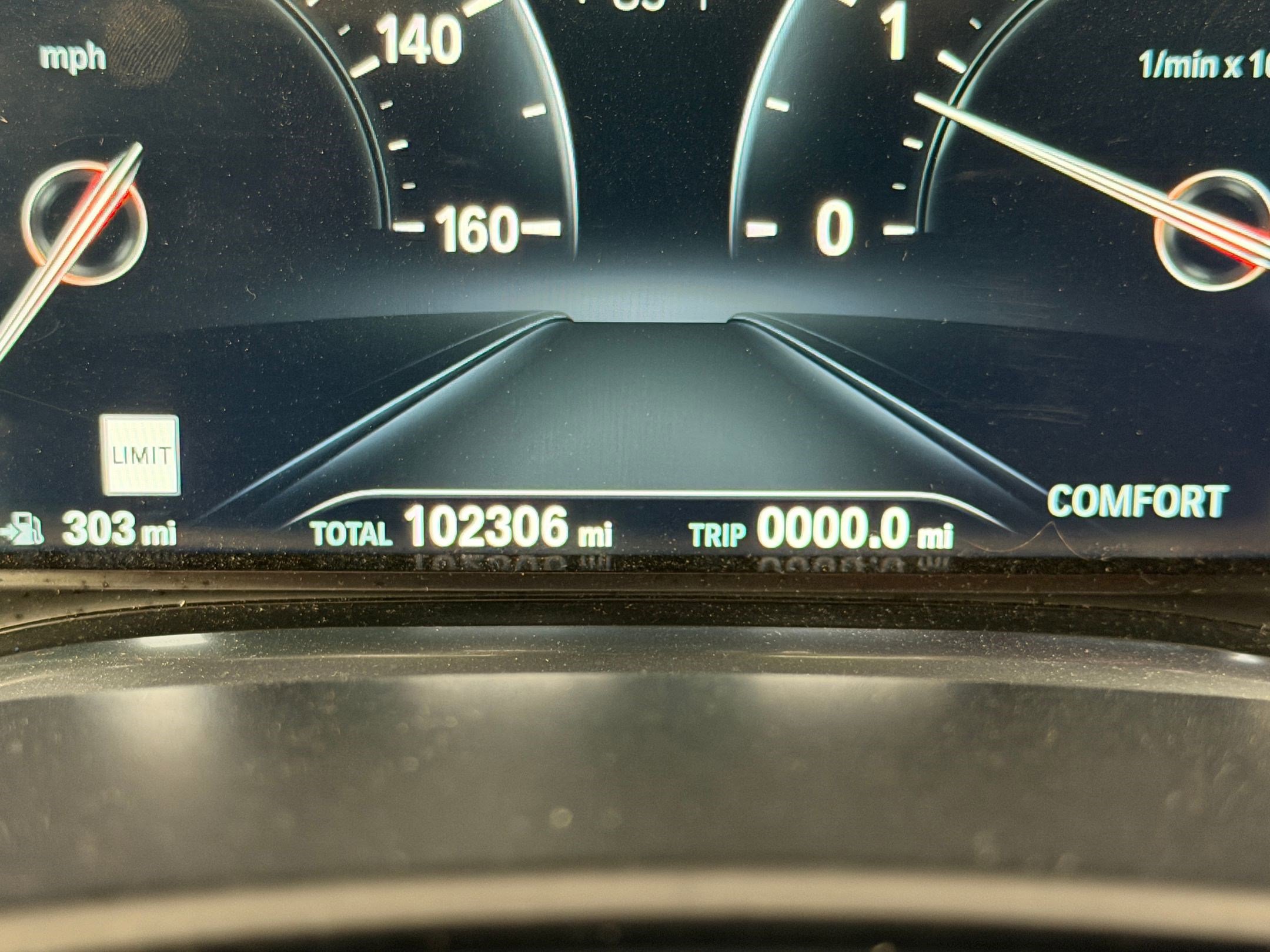 Used 2019 BMW 750i w/ Executive Package image 20