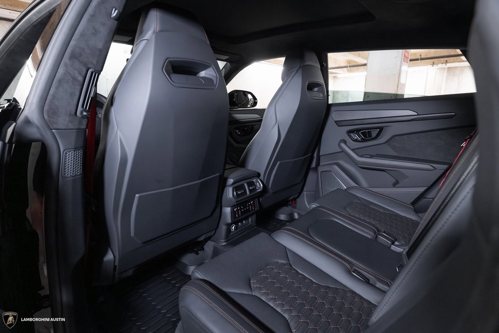 Used 2024 Lamborghini Urus S image 39