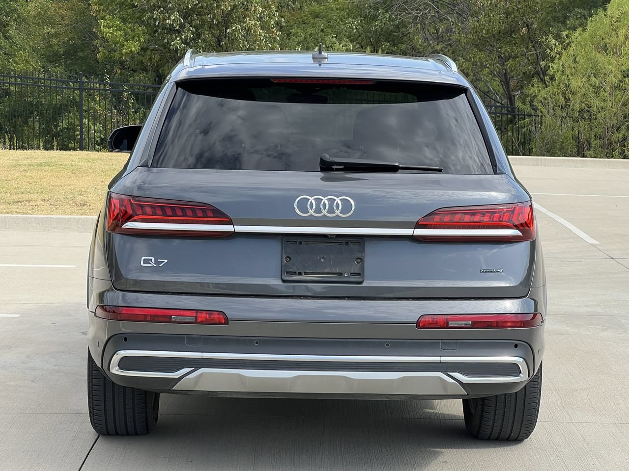 Used 2021 Audi Q7 2.0T Premium w/ Convenience Package AWD/4WD image 4