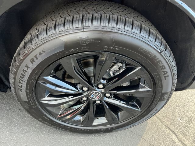 Certified 2024 Buick Envista Sport Touring w/ Convenience I Package FWD image 23