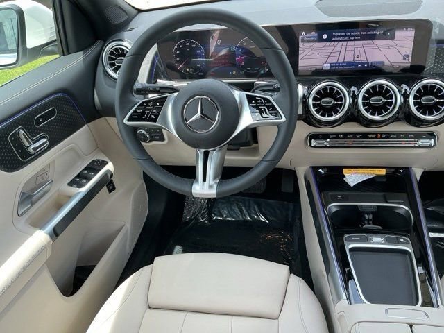 New 2025 Mercedes-Benz GLB 250 image 13